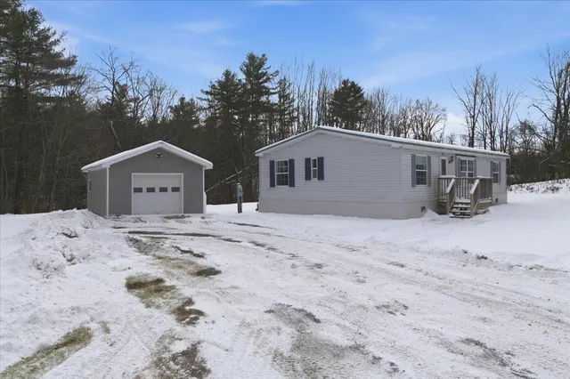 $349,000 | 485 Hardscrabble Road, Monkton, VT 05443