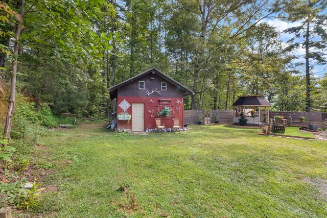$210,000 | 220 Mountain Laurel Drive, Hayesville, NC 28904