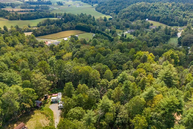 $210,000 | 220 Mountain Laurel Drive, Hayesville, NC 28904