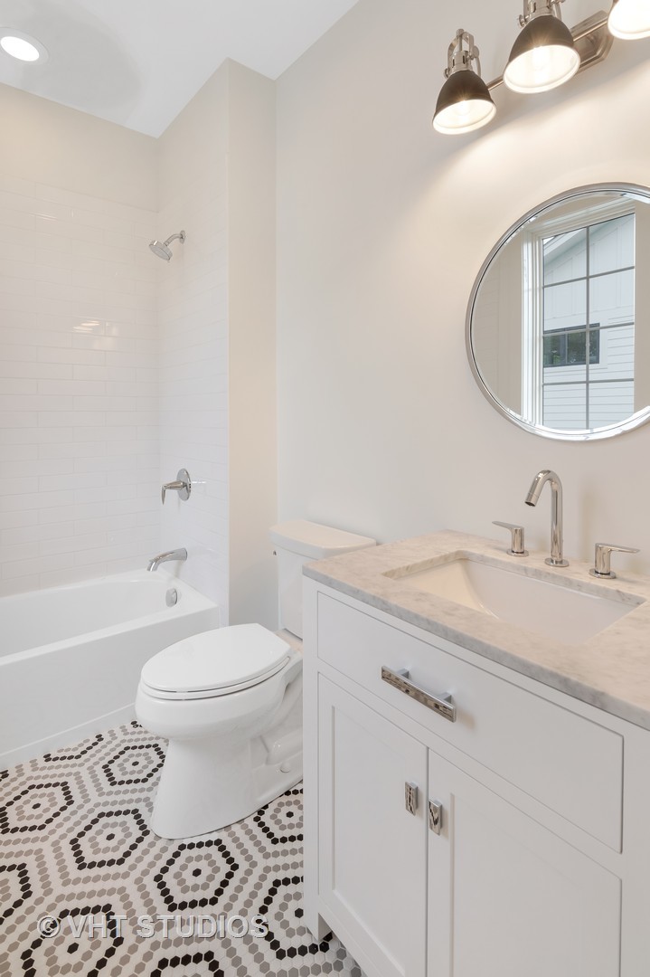 1766 Sunset Road Highland Park, IL 60035 - Photo 21 of 30