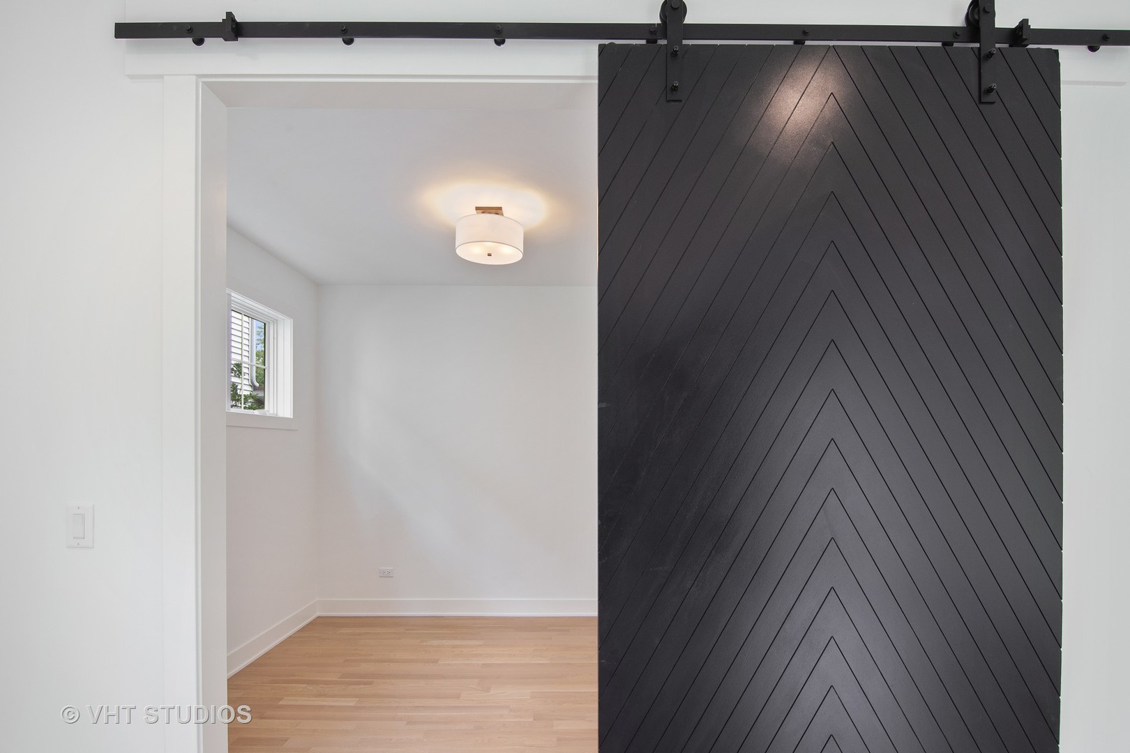 1766 Sunset Road Highland Park, IL 60035 - Photo 10 of 30