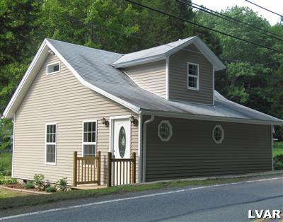 1536 Long Run Road Lehighton, PA 18235 - Photo 3 of 20 Gallery Image 3