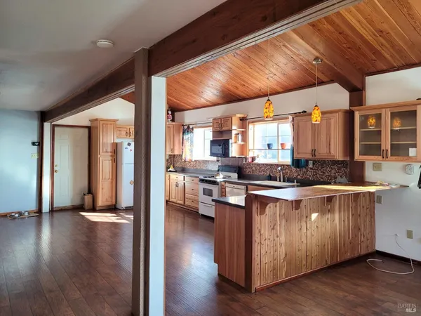 $199,900 | 23019 Covelo Refuse Road, Covelo, CA 95428