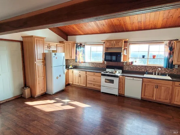 $199,900 | 23019 Covelo Refuse Road, Covelo, CA 95428