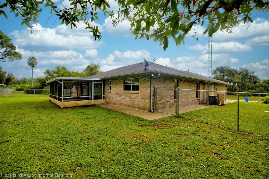 5745 Thunder Road Sebring, FL 33876 - Photo 35 of 44 Gallery Image 35