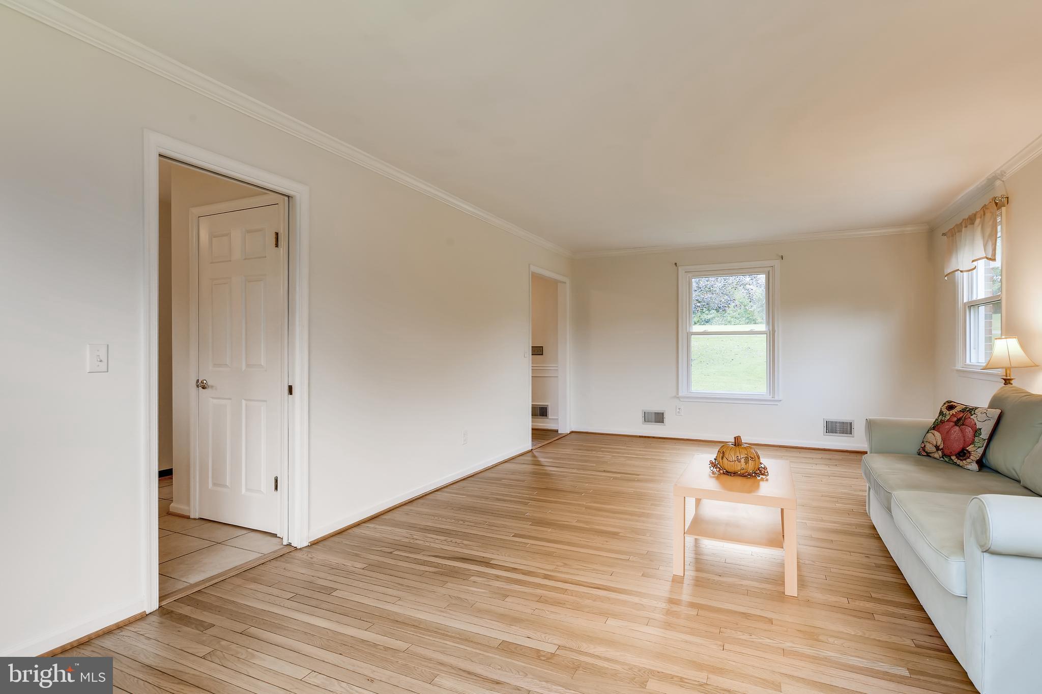 13315 Fork Road Baldwin, MD 21013 - Photo 4 of 29