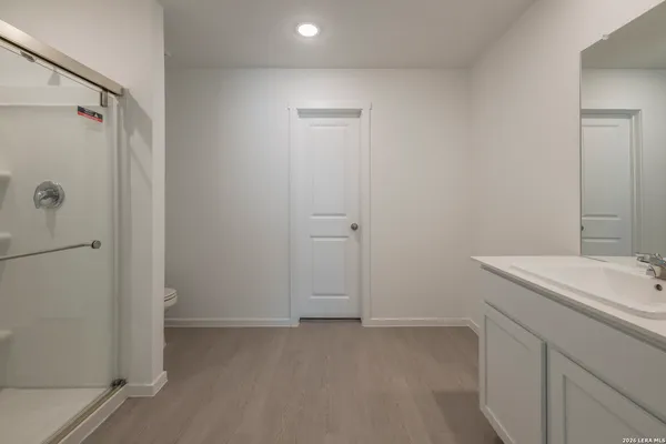 $2,400 | 287 Bailey Bluff, San Antonio, TX 78253