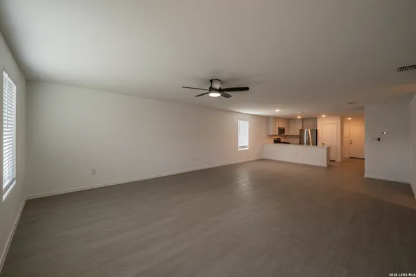 $2,400 | 287 Bailey Bluff, San Antonio, TX 78253