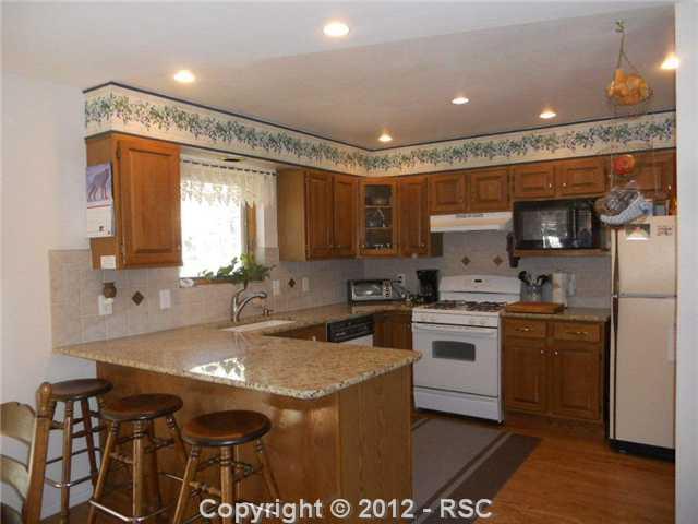 9580 Hardin Road Colorado Springs, CO 80908 - Photo 3 of 10 Gallery Image 3