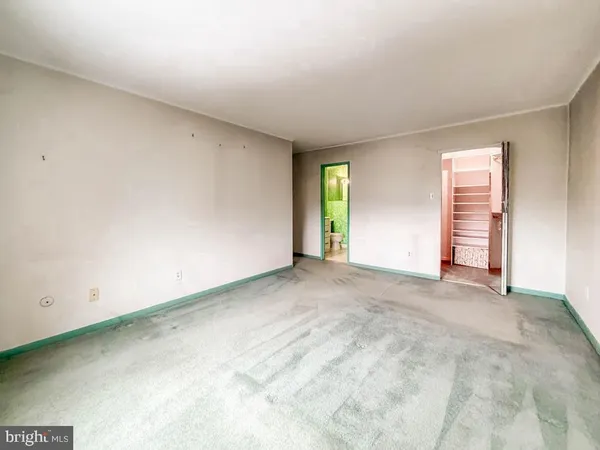 $1,480 | 44303-00 Delaire Landing Road, Unit 303, Philadelphia, PA 19114