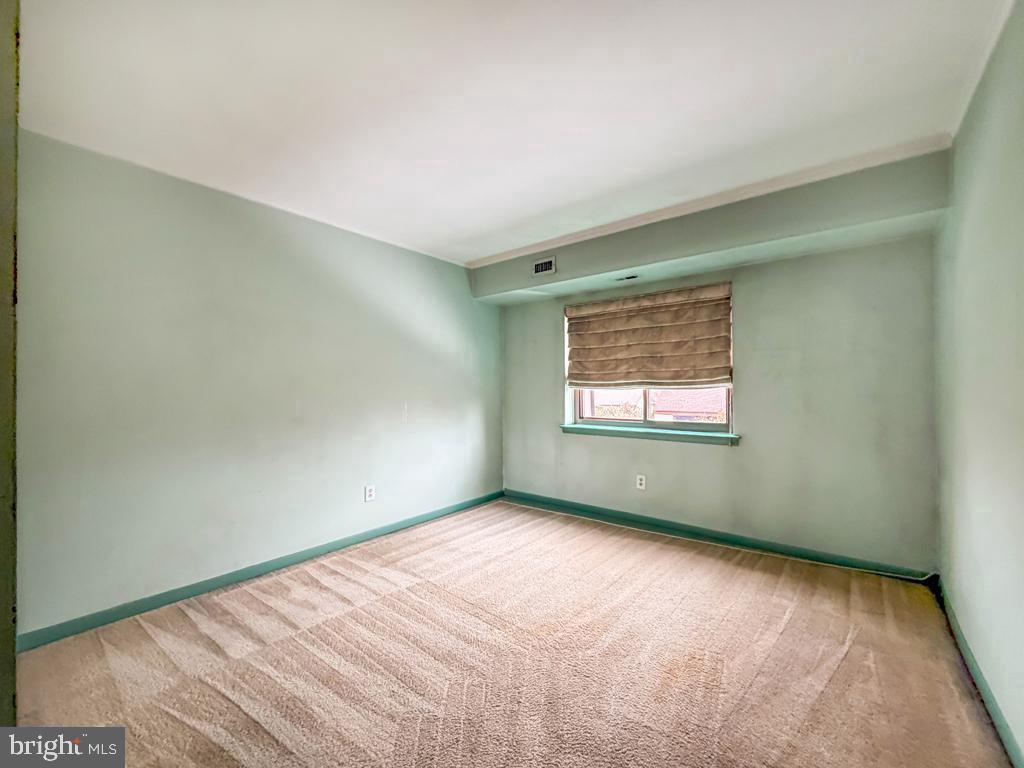 44303-00 Delaire Landing Road, Unit 303 Philadelphia, PA 19114 - Photo 22 of 47