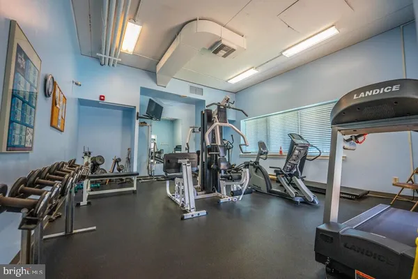 $1,480 | 44303-00 Delaire Landing Road, Unit 303, Philadelphia, PA 19114