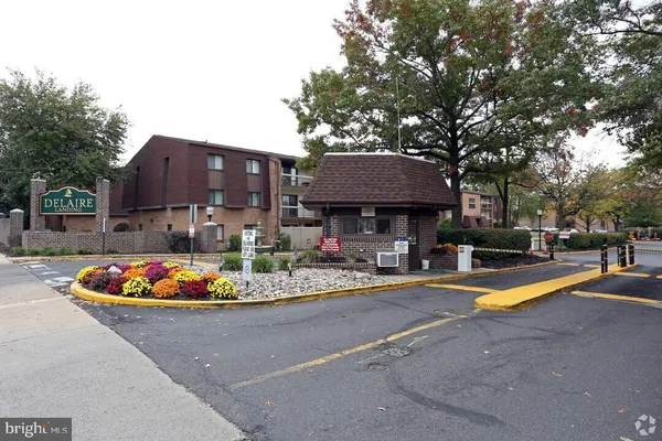$1,480 | 44303-00 Delaire Landing Road, Unit 303, Philadelphia, PA 19114
