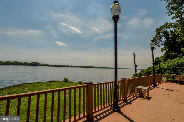 $1,480 | 44303-00 Delaire Landing Road, Unit 303, Philadelphia, PA 19114
