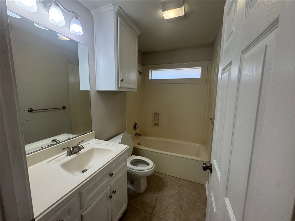 205 Rugen Lane College Station, TX 77845 - Photo 4 of 15