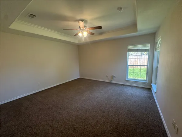 $2,200 | 205 Rugen Lane, College Station, TX 77845