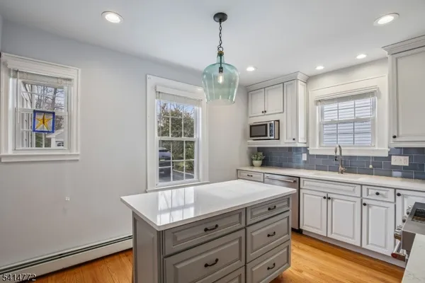 $1,249,000 | 35 Knollwood Avenue, Madison, NJ 07940