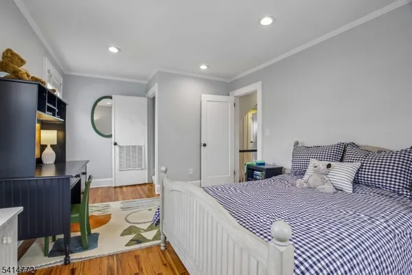 $1,249,000 | 35 Knollwood Avenue, Madison, NJ 07940