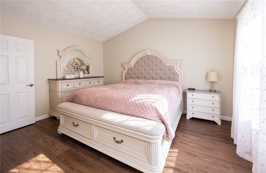 367 Commonwealth Avenue Warwick, RI 02886 - Photo 20 of 38