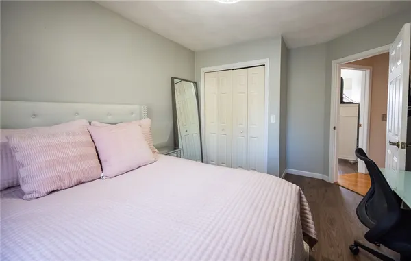 $589,900 | 367 Commonwealth Avenue, Warwick, RI 02886