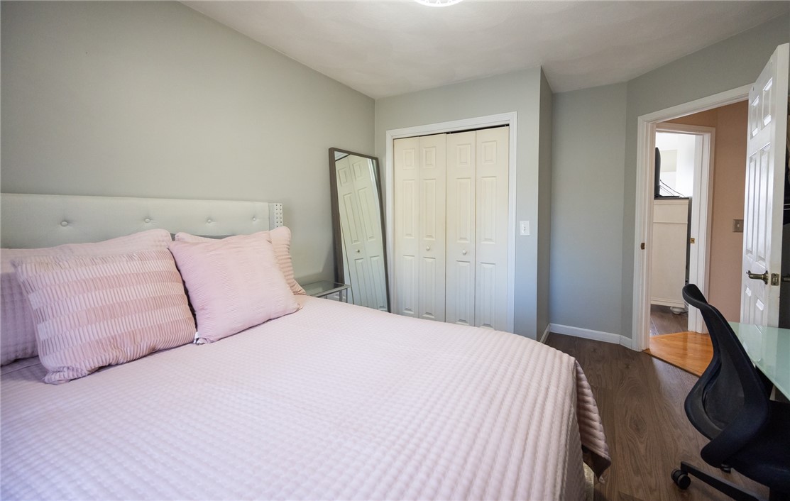 367 Commonwealth Avenue Warwick, RI 02886 - Photo 22 of 38
