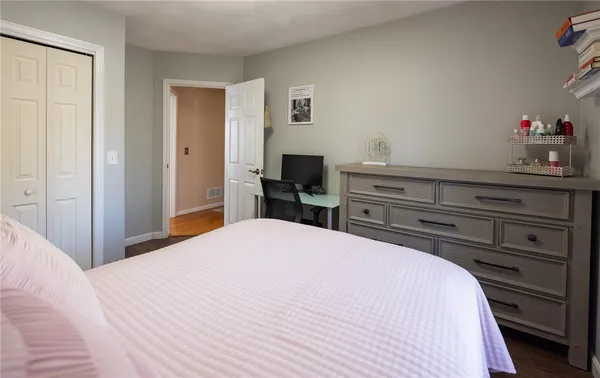 $589,900 | 367 Commonwealth Avenue, Warwick, RI 02886