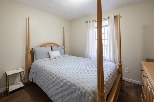 $589,900 | 367 Commonwealth Avenue, Warwick, RI 02886