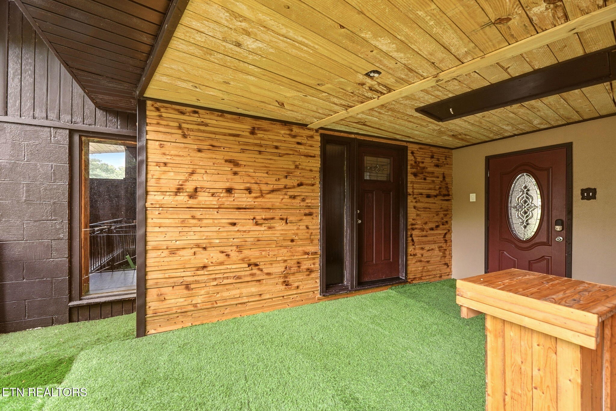 113 Pomona Road Oak Ridge, TN 37830 - Photo 7 of 60 7-web-or-mls-DSC_2376