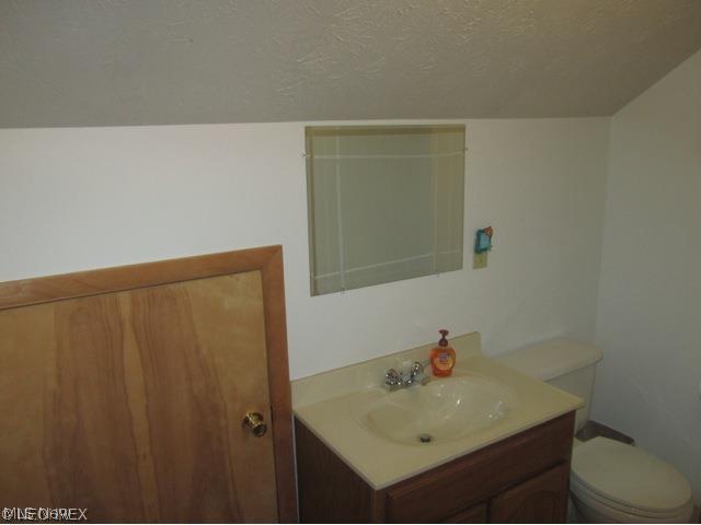 7014 Snow Road Parma, OH 44129 - Photo 17 of 25