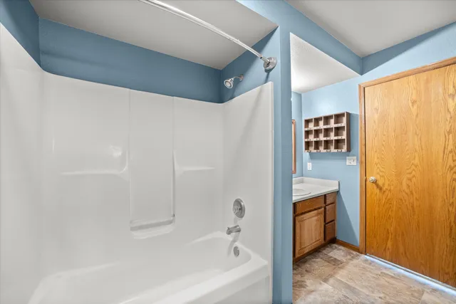 $325,000 | 6813 Diane Drive, Newburg, WI 53090