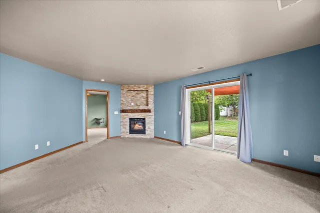 $325,000 | 6813 Diane Drive, Newburg, WI 53090