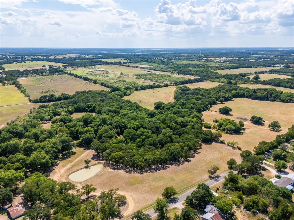661 Clater Powell Road Gholson, TX 76705 - Photo 4 of 7