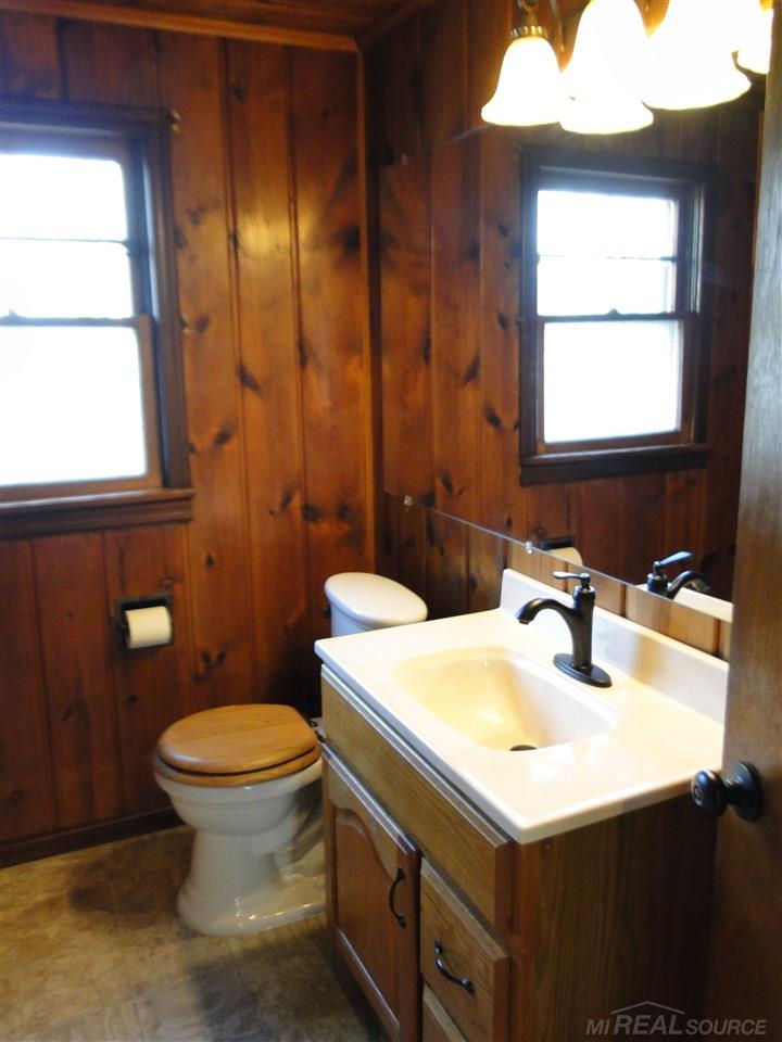 15748 Almont Road Allenton, MI 48002 - Photo 9 of 28