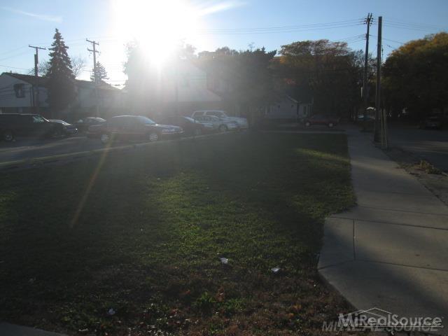 0 East John R Hazel Park, MI 48030 - Photo 4 of 8 31250575-3.JPG