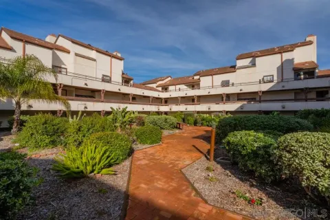 $498,888 | 376 Center Street, Unit 220, Chula Vista, CA 91910