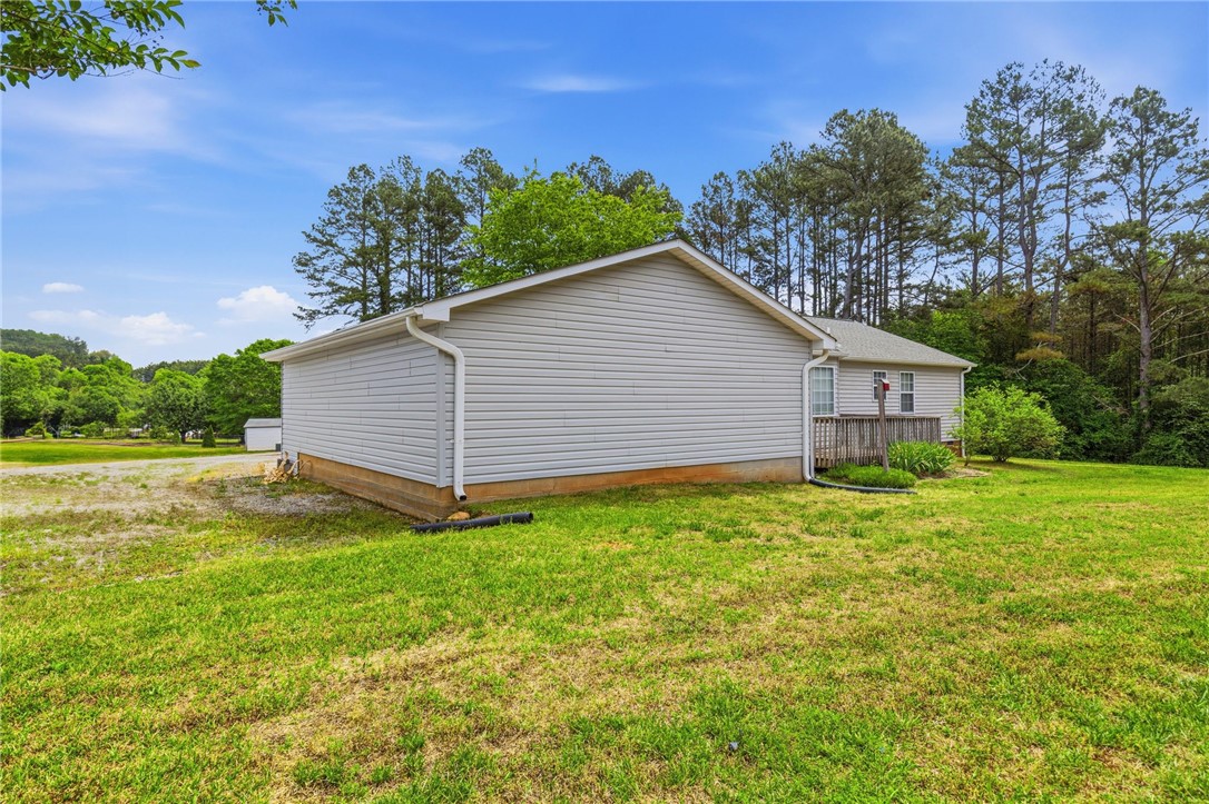 1570 Cedar Rock Church Road Easley, SC 29640 - Photo 7 of 27