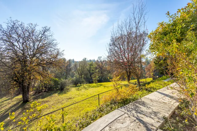 $408,000 | 790 Volcano View Trail, Redding, CA 96003