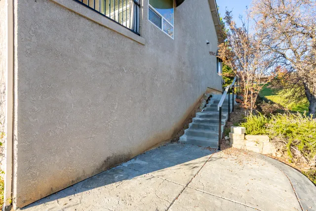 $408,000 | 790 Volcano View Trail, Redding, CA 96003