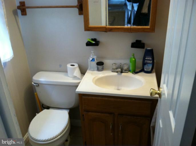 1111 Kathryn Road Silver Spring, MD 20904 - Photo 15 of 29 Bath