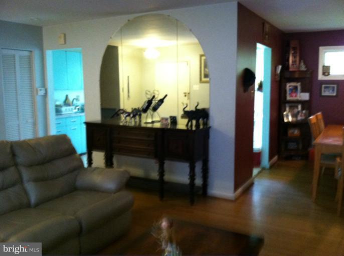 1111 Kathryn Road Silver Spring, MD 20904 - Photo 27 of 29 Living Room