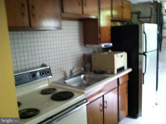 1111 Kathryn Road Silver Spring, MD 20904 - Photo 28 of 29 Kitchen