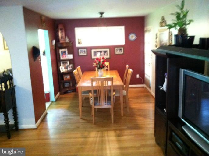 1111 Kathryn Road Silver Spring, MD 20904 - Photo 7 of 29 Dining Room