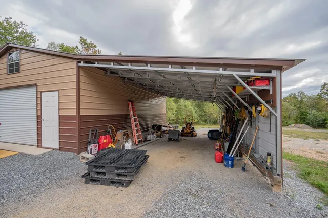 $949,000 | 1080 Tranquility Lane, Goode, VA 24556