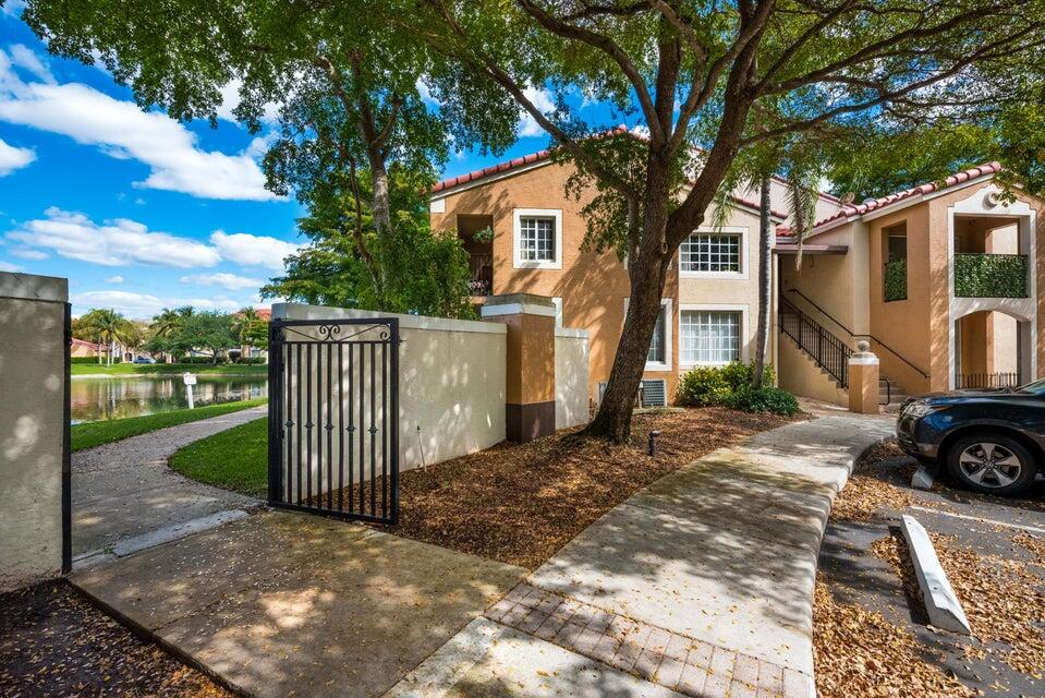 2021 Renaissance Boulevard, Unit 102 Miramar, FL 33025 - Photo 5 of 36 20240412150040777389000000-o