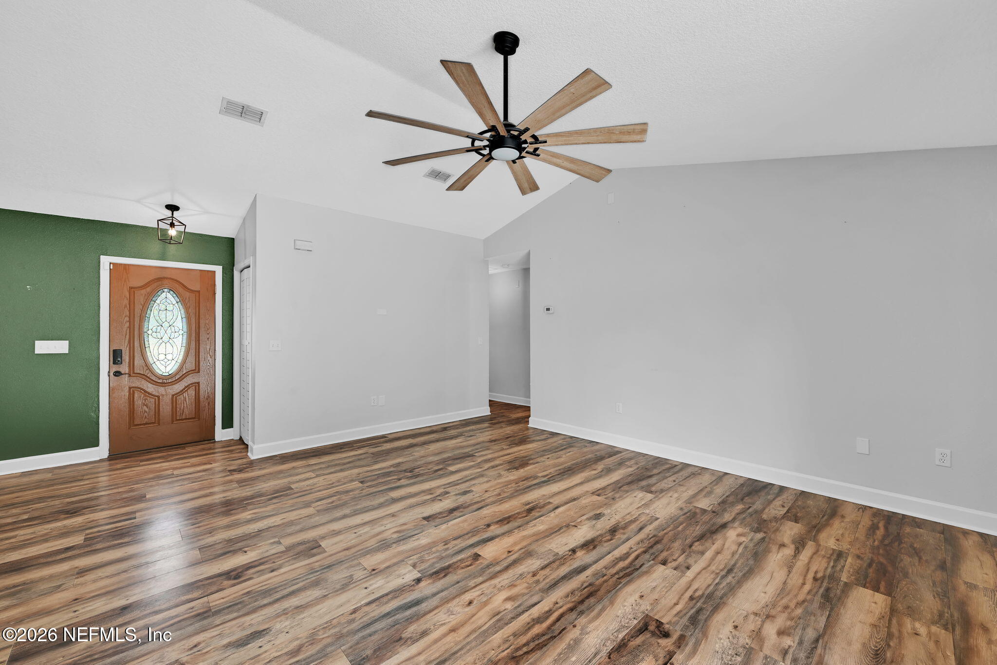 100 Jack Road Palatka, FL 32177 - Photo 14 of 40 Living Room