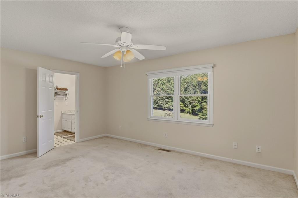 2301 Griffith Road Winston-Salem, NC 27103 - Photo 14 of 40 Gallery Image 14