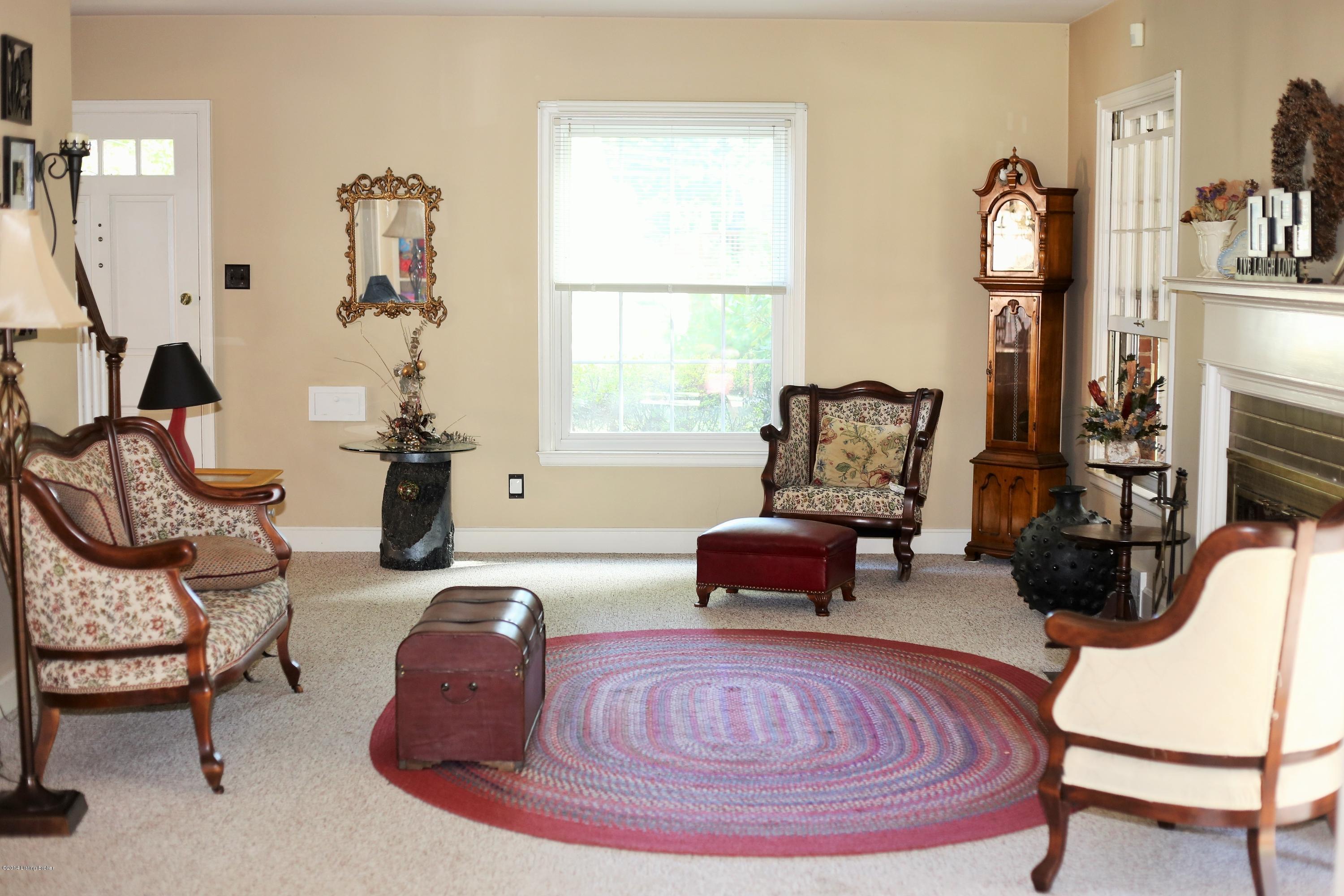 3208 Thrush Road Louisville, KY 40213 - Photo 3 of 30 IMG_4563