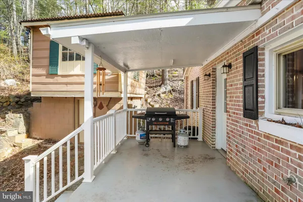 $365,000 | 3699 Waites Run Road, Wardensville, WV 26851