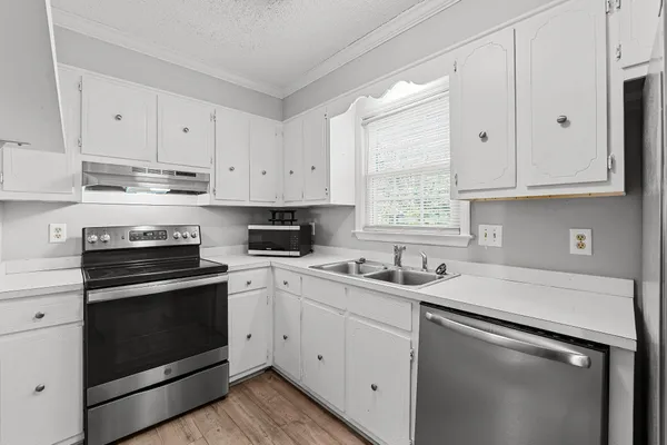 $154,500 | 1010 Hickman Road, Unit 5B, Augusta, GA 30904