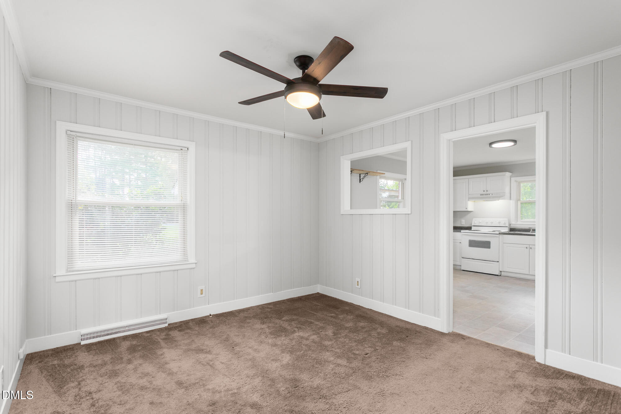 264 Dixon Road Graham, NC 27253 - Photo 9 of 26 264 Dixon Road-13